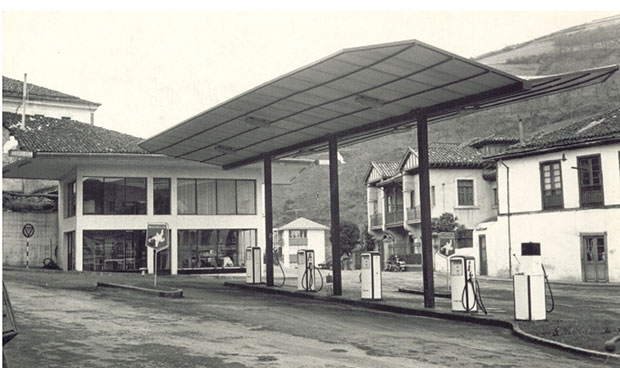 Florez Cosmen imagen histórica de las instalaciones